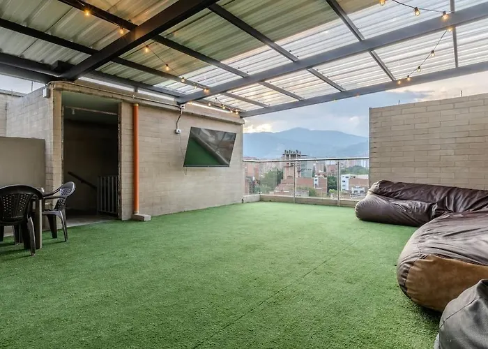 Apartamento Centrico En Laureles Con Piscina 301