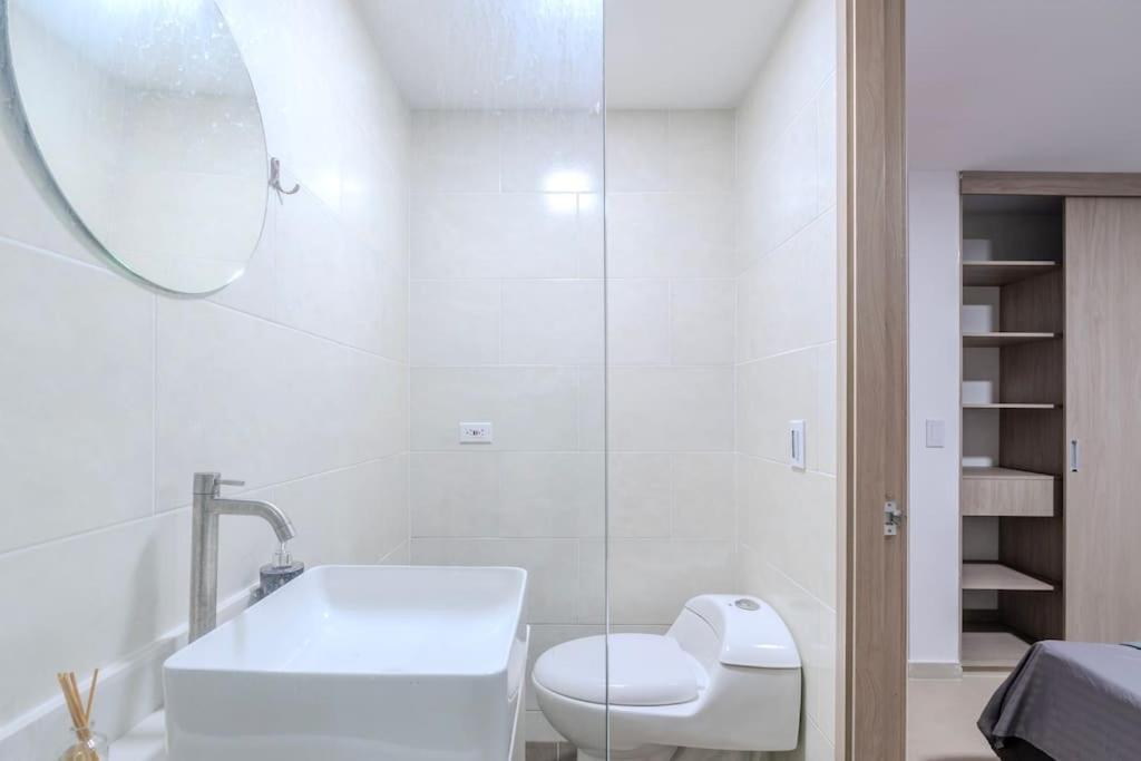Centrico En Laureles Con Piscina 301 Apartment Medellin